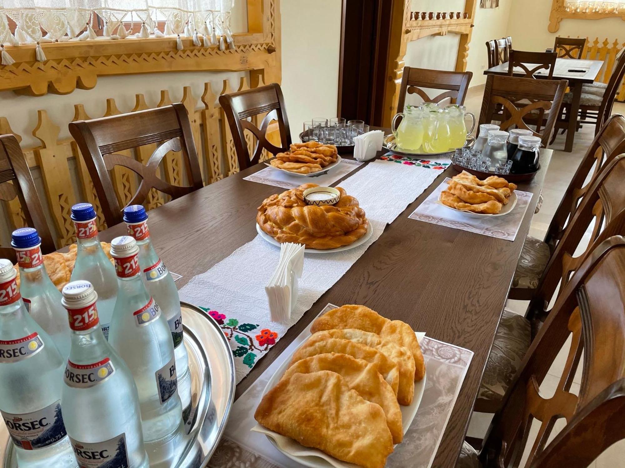 Pensiunea Valea Muntelui Birsana Екстер'єр фото
